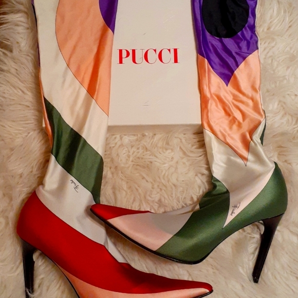 Emilio Pucci Shoes - vintage authentic Emilio Pucci socks boots